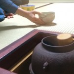 敷居の低い茶道体験。初めての茶道！開催しました！